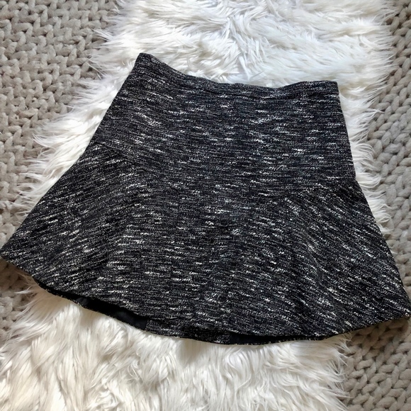 { J. Crew } Tweed Swing Plaza Skirt - Picture 3 of 7